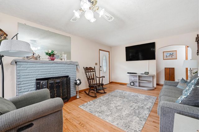 46 Thomas Avenue, Huntington, WV 25705