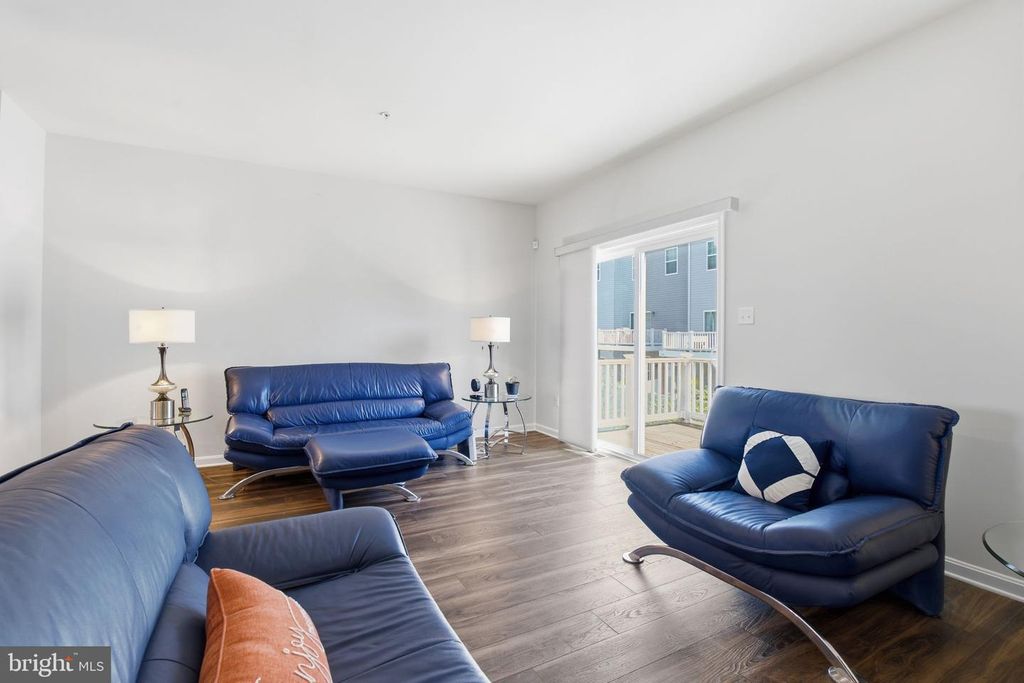 Image 10 of property listing at 2213 WELBY CT, Odenton, MD 21113