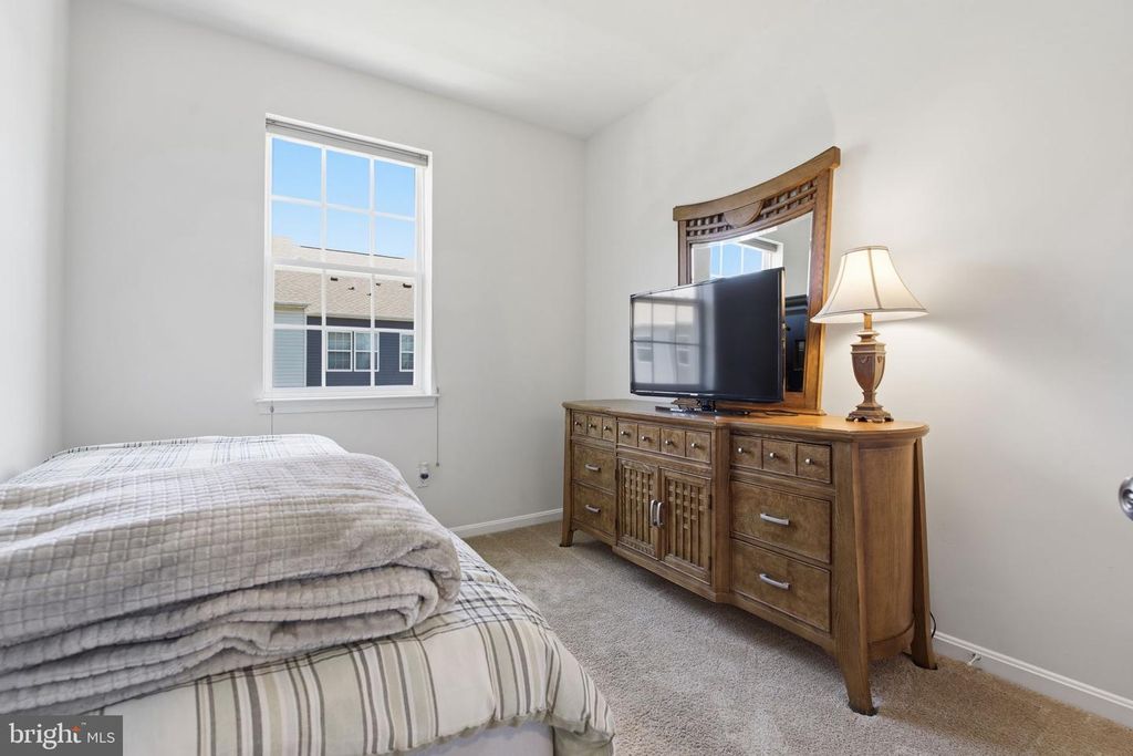 Image 25 of property listing at 2213 WELBY CT, Odenton, MD 21113