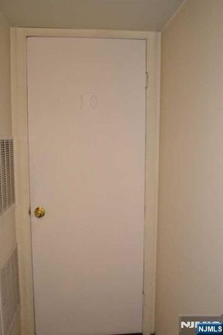 10A S Irving Street 10A, Ridgewood, NJ 07450