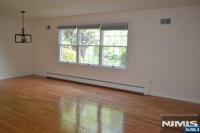 10A S Irving Street 10A, Ridgewood, NJ 07450
