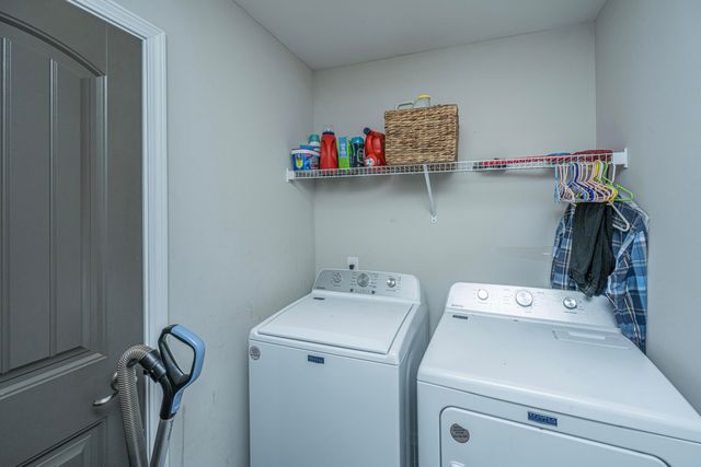 456 Flat Rock Lane, Summerville, SC 29486