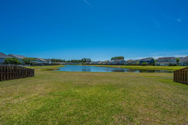 456 Flat Rock Lane, Summerville, SC 29486