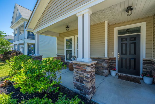 456 Flat Rock Lane, Summerville, SC 29486
