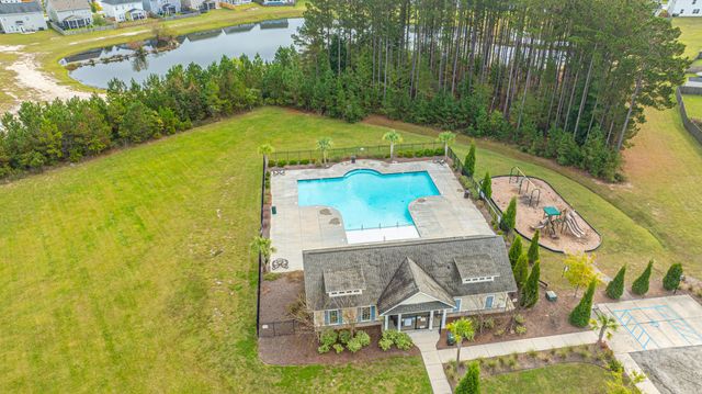 456 Flat Rock Lane, Summerville, SC 29486