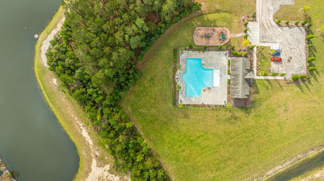 456 Flat Rock Lane, Summerville, SC 29486