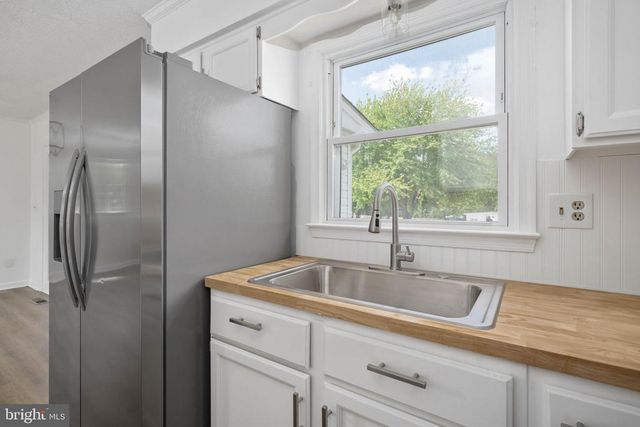 11101 CREST LN, Bealeton, VA 22712