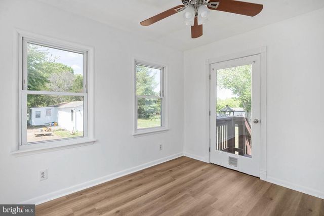 11101 CREST LN, Bealeton, VA 22712