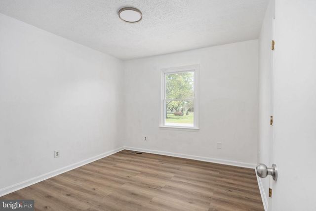 11101 CREST LN, Bealeton, VA 22712