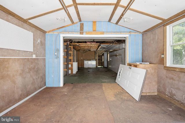 11101 CREST LN, Bealeton, VA 22712