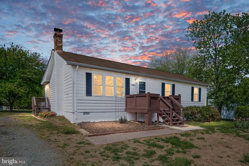 11101 CREST LN, Bealeton, VA 22712