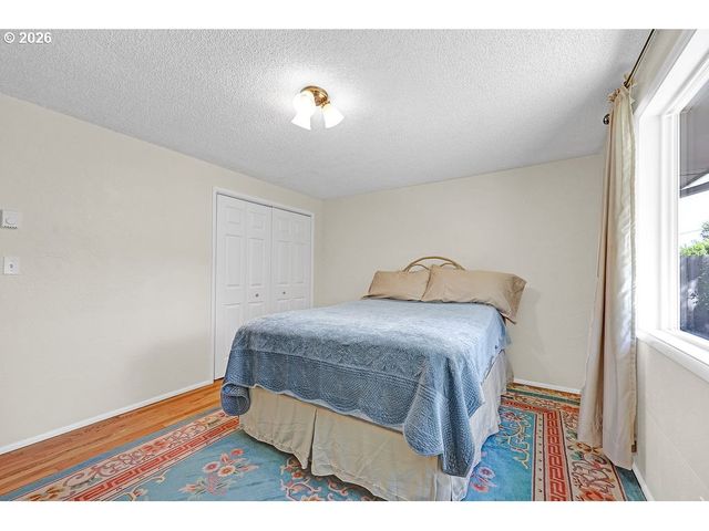 3295 POTTER St, Eugene, OR 97405