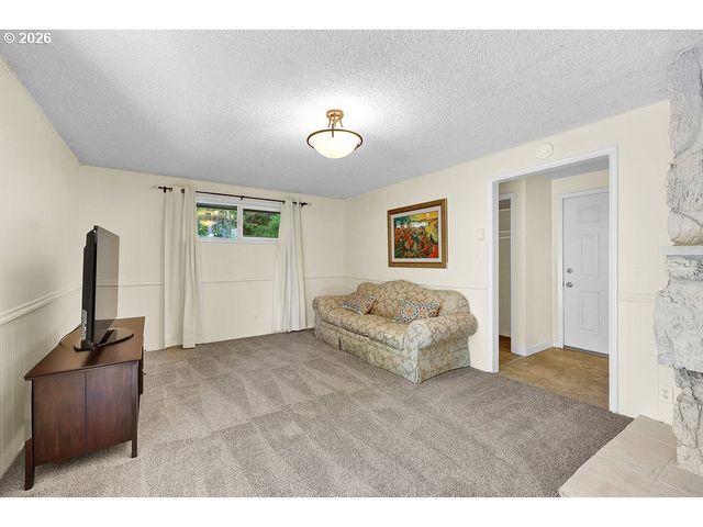 3295 POTTER St, Eugene, OR 97405