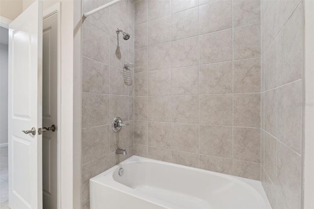 2106 HAVASU FALLS DRIVE, Deland, FL 32724