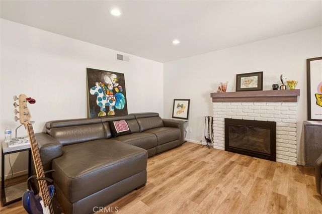 5806 Lake Lindero Drive, Agoura Hills, CA 91301