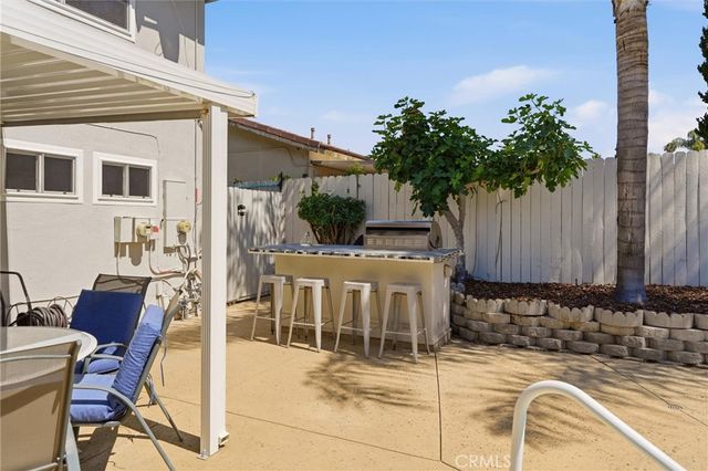 5806 Lake Lindero Drive, Agoura Hills, CA 91301