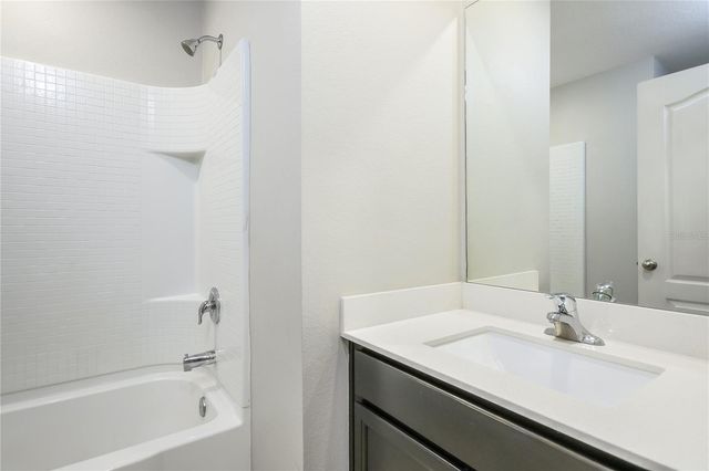 1740 CANAAN LOOP, Dundee, FL 33838