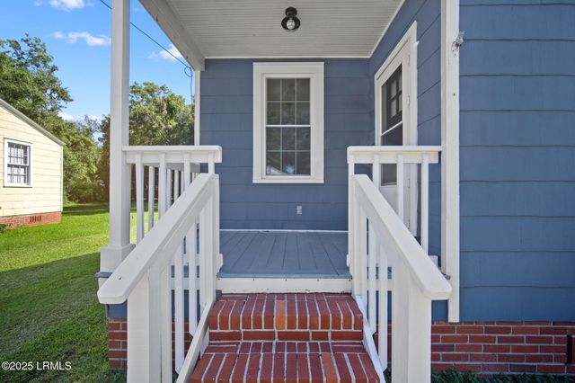 2708 North Street, Beaufort, SC 29902