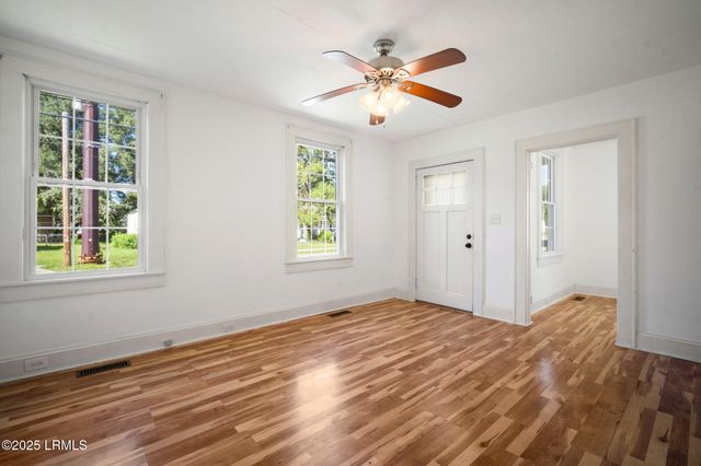 2708 North Street, Beaufort, SC 29902