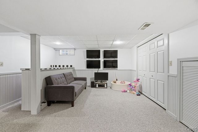 8215 Beehive Circle, Clay, NY 13090