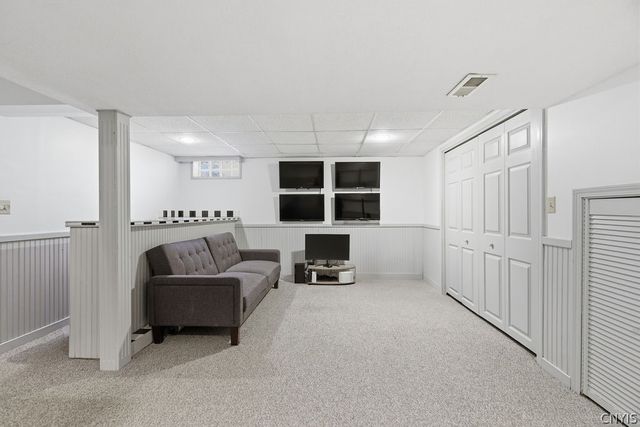 8215 Beehive Circle, Clay, NY 13090