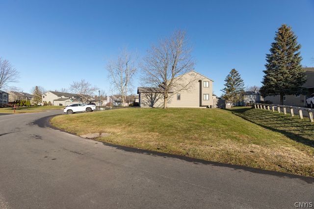 8215 Beehive Circle, Clay, NY 13090