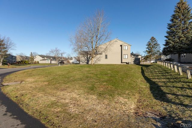 8215 Beehive Circle, Clay, NY 13090