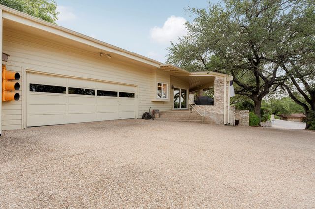 930 Electra, Lakeway, TX 78734