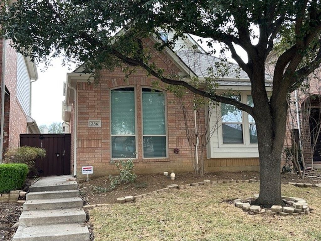 236 Wallington Way, Lewisville, TX 75067