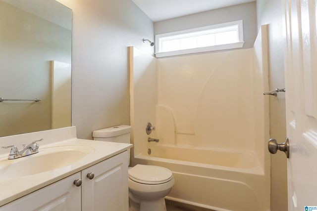 107 FLAGSTONE LANE, Calera, AL 35040