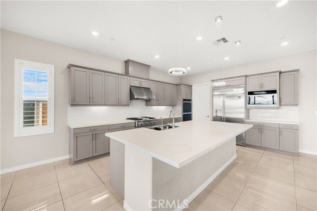 2603 Chad Zeller Lane, Corona, CA 92882