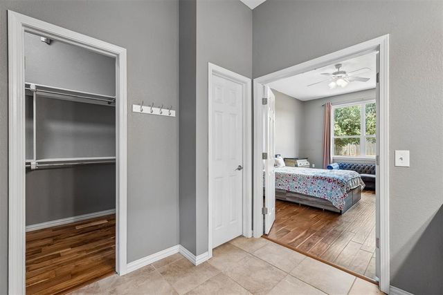 117 Sandstone Drive, Norman, OK 73071