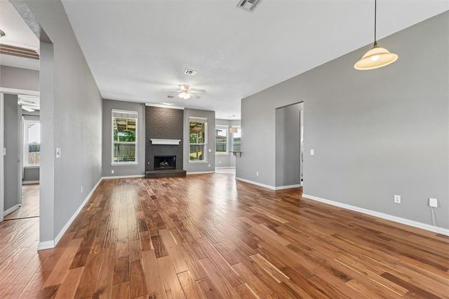 117 Sandstone Drive, Norman, OK 73071