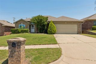 117 Sandstone Drive, Norman, OK 73071