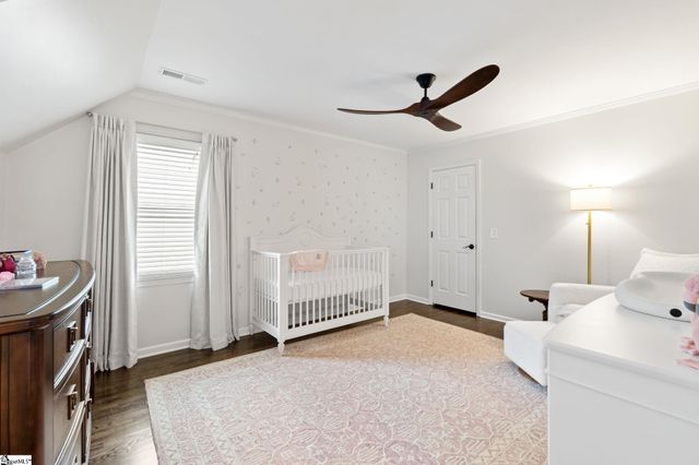 32 Oak Crest Court, Greenville, SC 29605