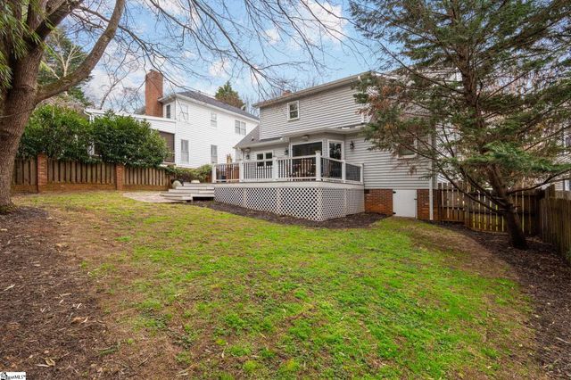 32 Oak Crest Court, Greenville, SC 29605