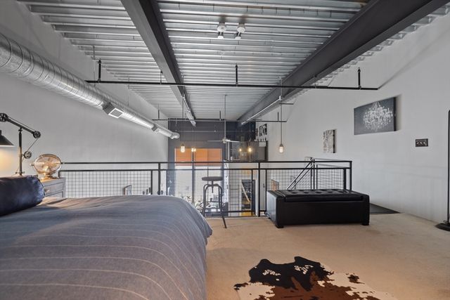 950 Broadway 27, Chelsea, MA 02150