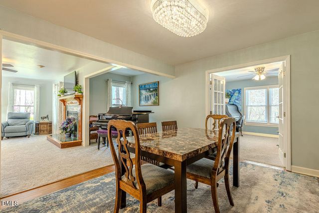 4000 Woodland Park Drive, Hillsborough, NC 27278