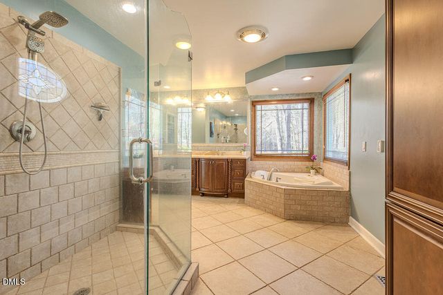 4000 Woodland Park Drive, Hillsborough, NC 27278