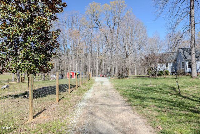 4000 Woodland Park Drive, Hillsborough, NC 27278