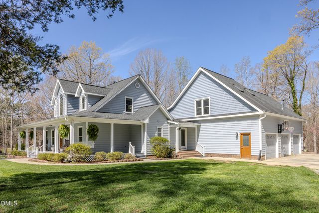 4000 Woodland Park Drive, Hillsborough, NC 27278