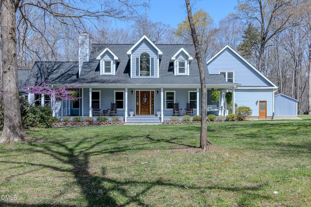 4000 Woodland Park Drive, Hillsborough, NC 27278