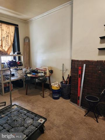 2702 RIDGE AVE, Philadelphia, PA 19121