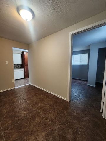 221 E Lobit Street A, Baytown, TX 77520