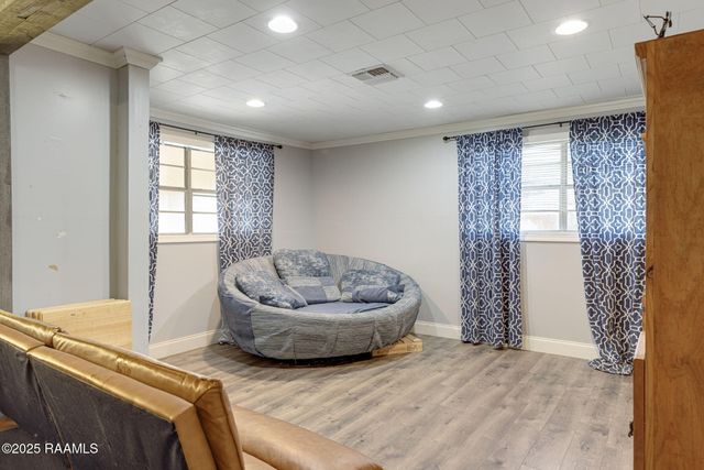 111 Maple Street, New Iberia, LA 70560