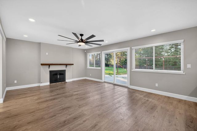 7001 Jenner Ct, Citrus Heights, CA 95610