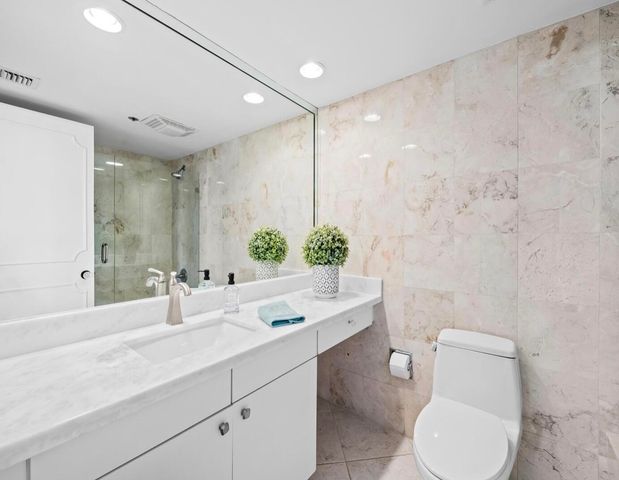 3450 S Ocean Boulevard 505, Highland Beach, FL 33487