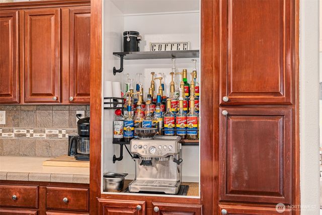 405 Bryden Avenue, Centralia, WA 98531