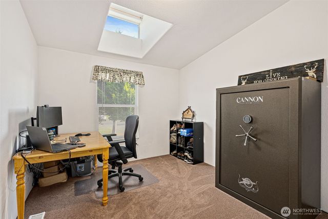 405 Bryden Avenue, Centralia, WA 98531