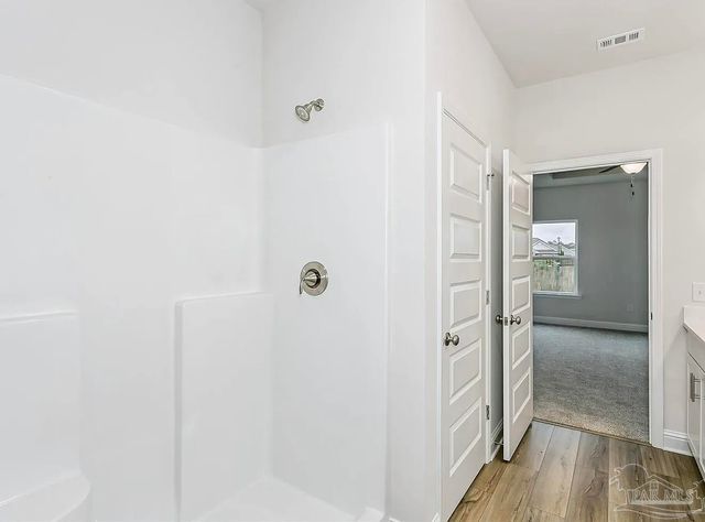 2787 Avalon St, Cantonment, FL 32533